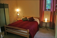 accessible-bedroom-05b